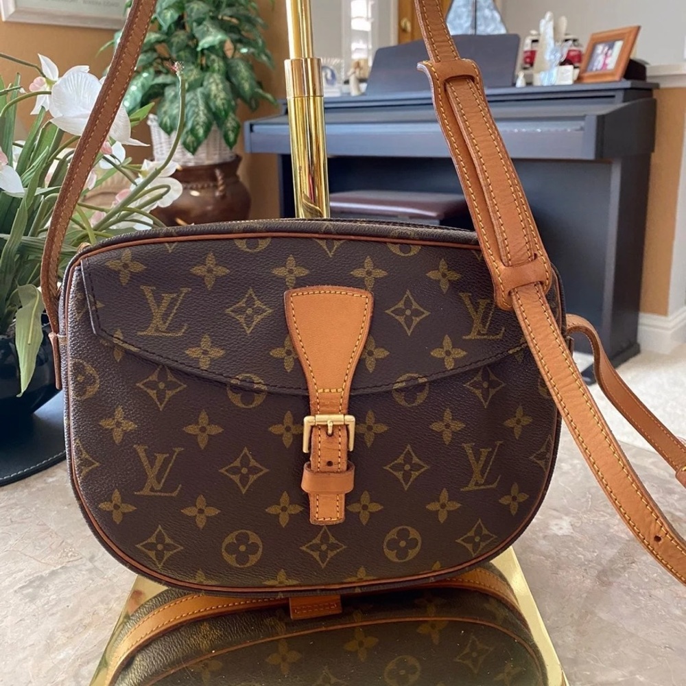 Louis Vuitton Jeune Fille